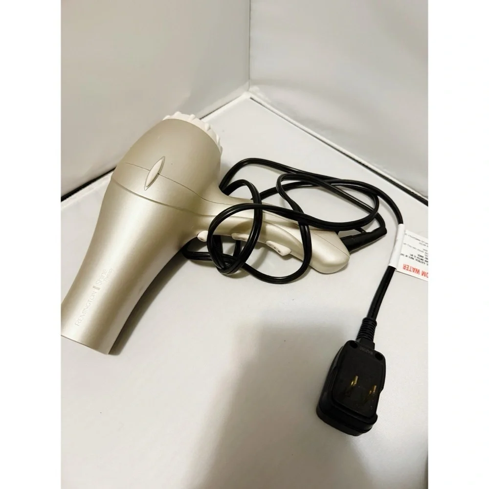 Remington Shine Therapy Hair Dryer Set in Champagne